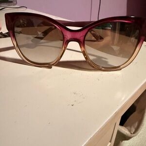 Gucci Pink to Beige Gradient Cat-Eye Sunglasses